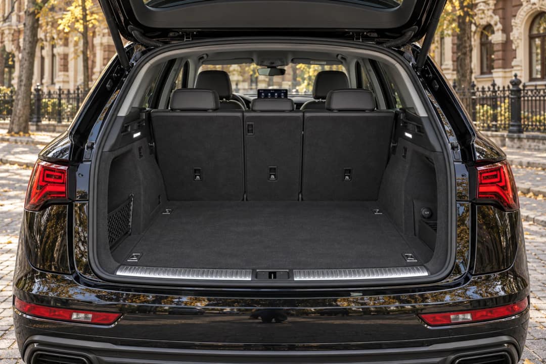 Audi Q5 в оренду у Києві&nbsp;— багажник