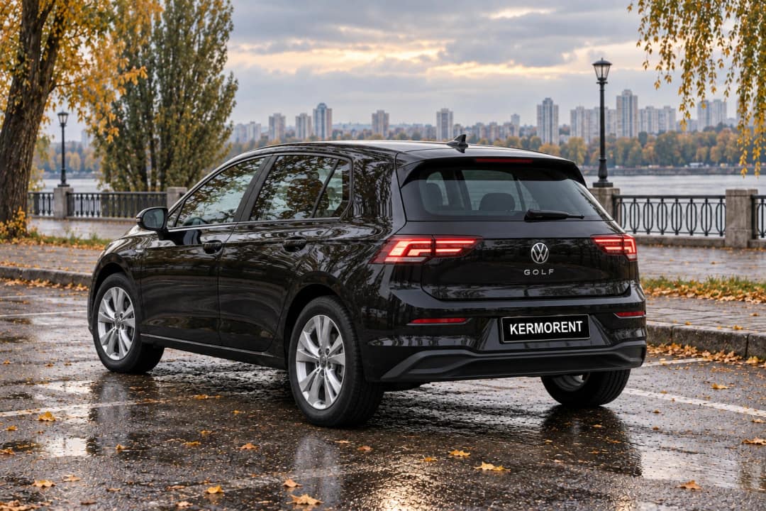VW Golf в оренду у Києві&nbsp;— вигляд ззаду